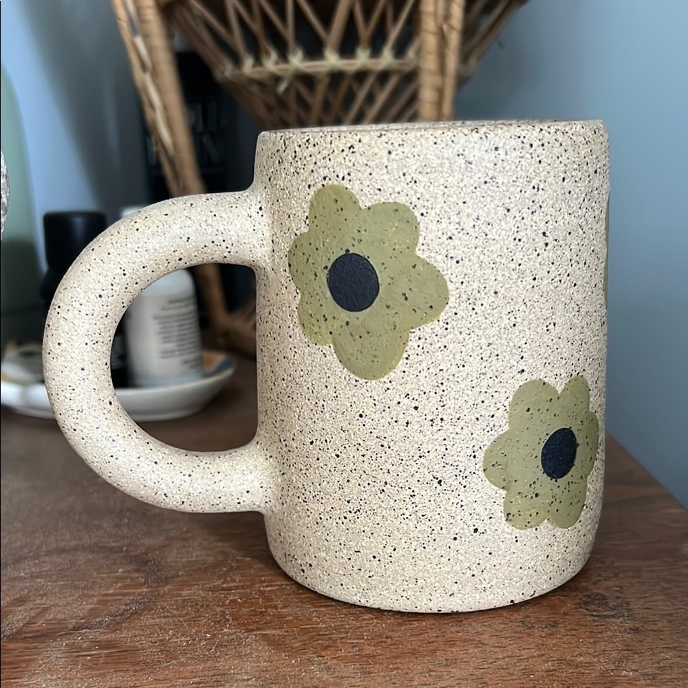 Chelsea Faith Ceramics Mug Moss Daisy